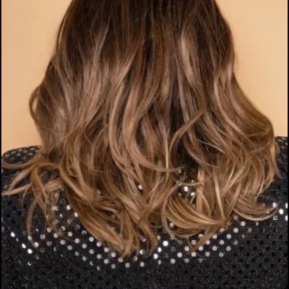 Mckaela wig - Picture 3 of 3